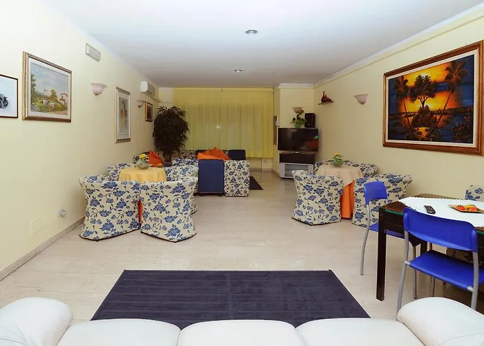 Marina Μοντεκατίνι Τέρμε